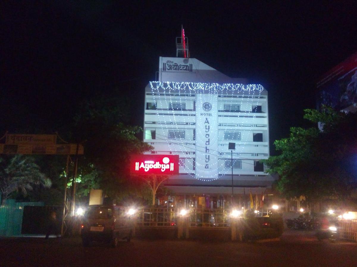 Hotel Ayodhya Колхапур Екстериор снимка